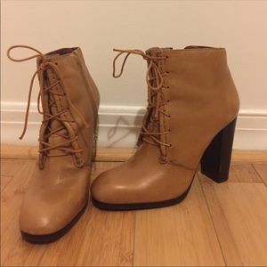 Elizabeth & James Camel Leather Lace Up Booties